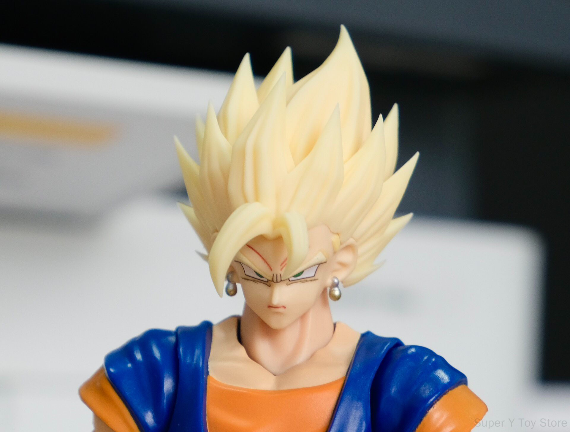 新ドラゴンボールZ SHFベジットヘアフィギュア バンダイS - Model Kit Dragon のレビューと価格