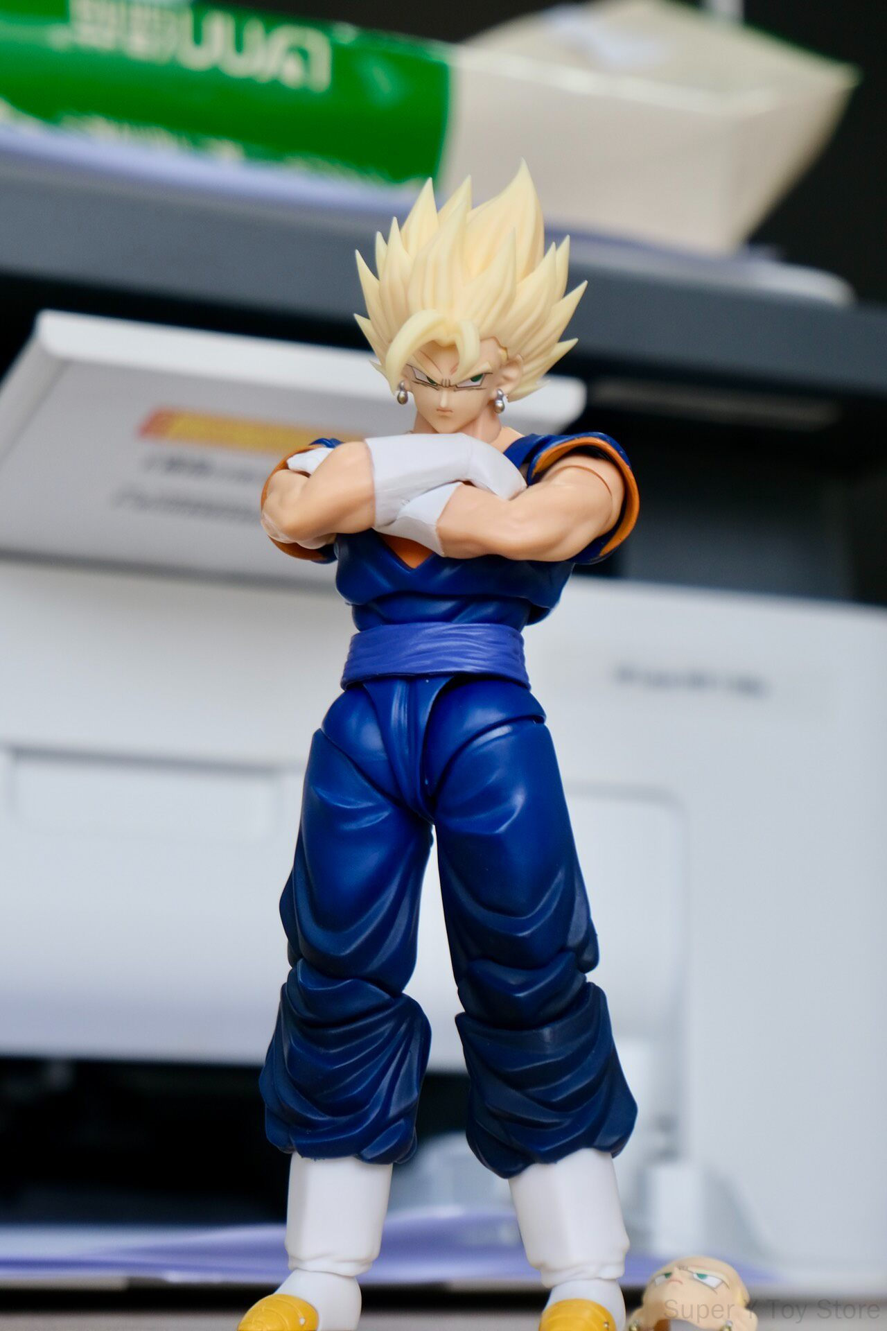 新ドラゴンボールZ SHFベジットヘアフィギュア バンダイS - Model Kit Dragon のレビューと価格