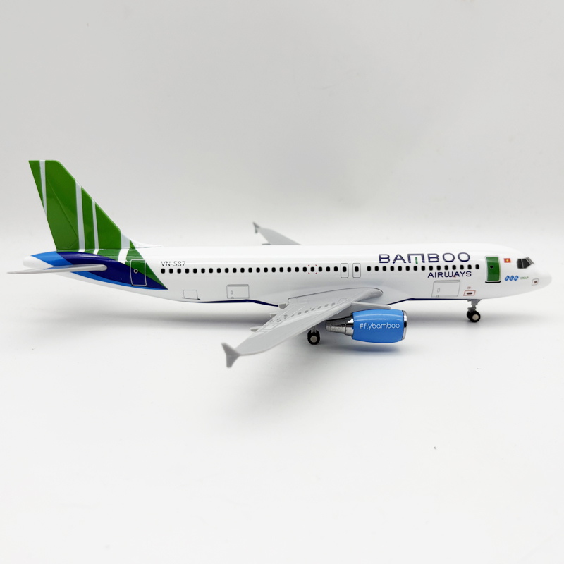 30cmのコレクション用航空機モデル。バンブーエアウェイズA - Model Kit Aircraft のレビューと価格