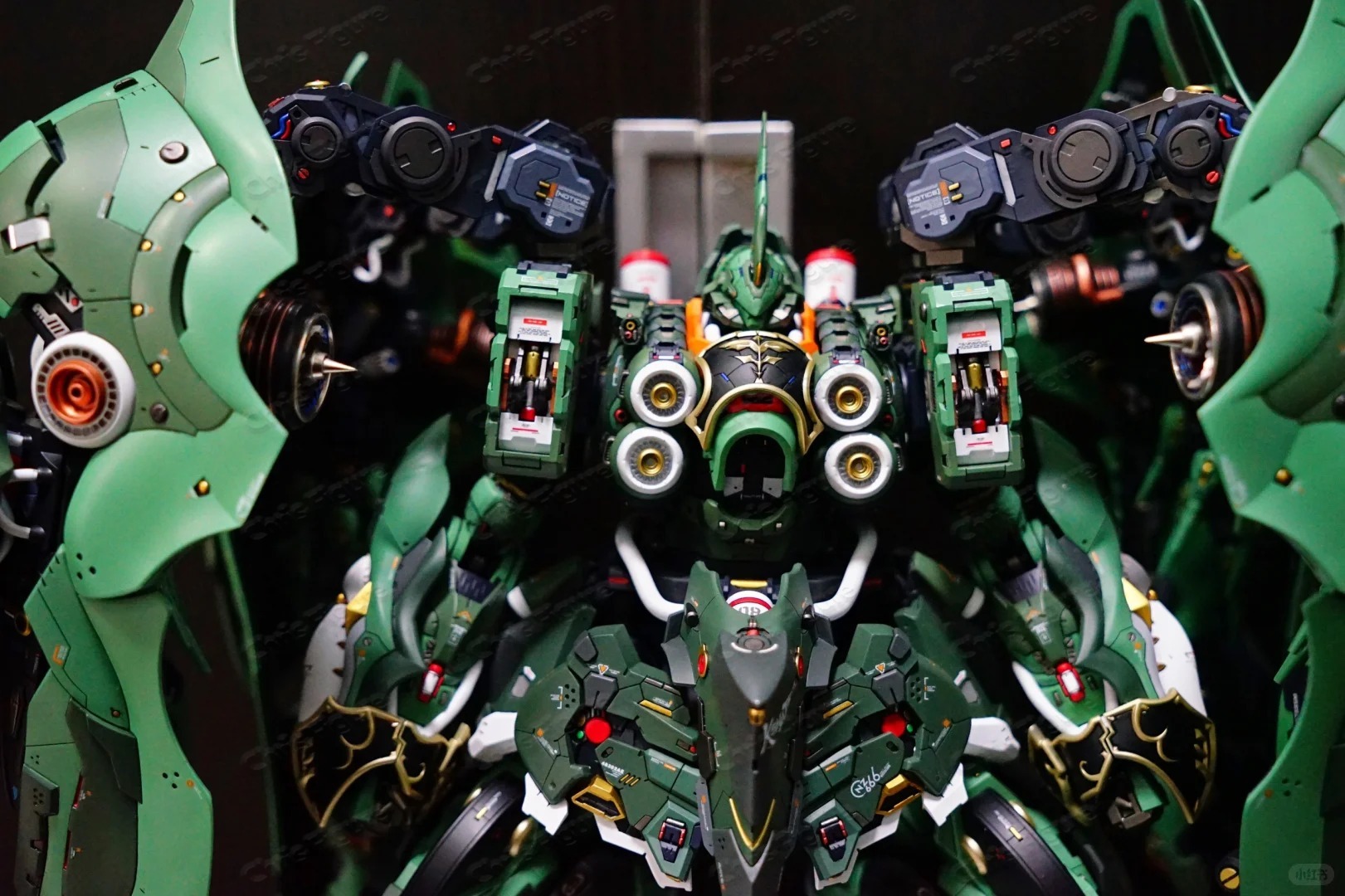 クシャトリヤ 1/100スケール組み立てモデルキット オシリ - Model Kit Kshatriya のレビューと価格