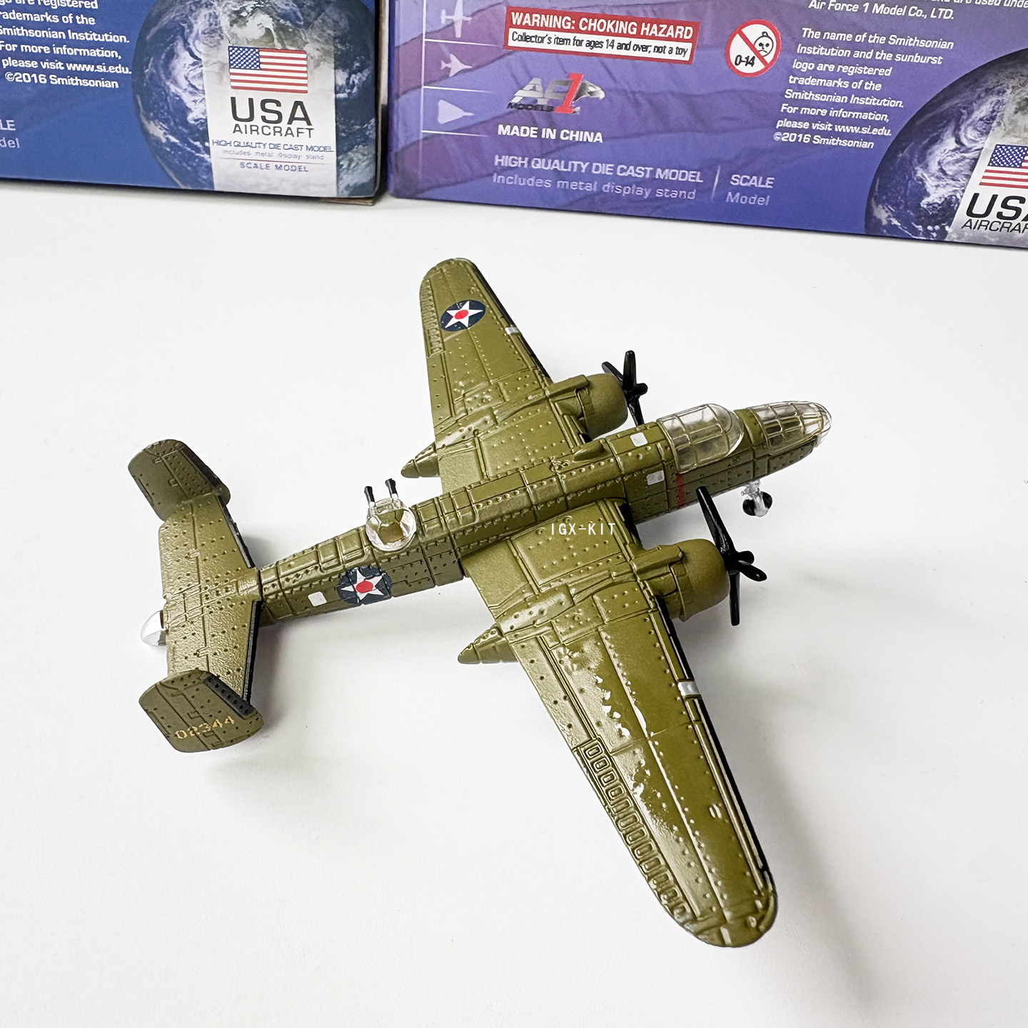 1/200 スケール第二次世界大戦米国 B-25 ミッチェル - Model Kit Aircraft のレビューと価格