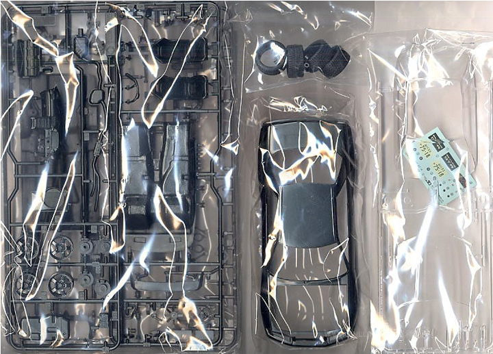 タミヤ 24090 1/24 スカイライン GT-R R32 - Model Kit Aoshima のレビューと価格