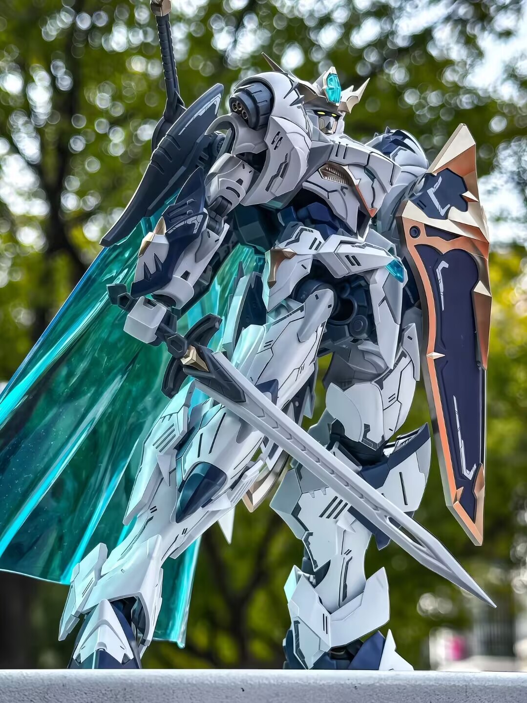 スナア ラウンドテーブルの騎士団 パーシヴァル デラックスバ - Model Kit Snaa のレビューと価格
